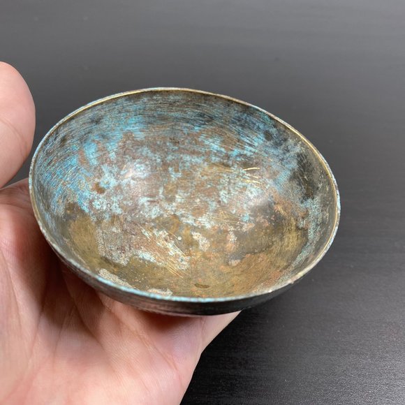 Antique Brass Round Bowl, Handcrafted Small Vessel, Vintage Solid Metal Dish, De - Picture 3 of 10